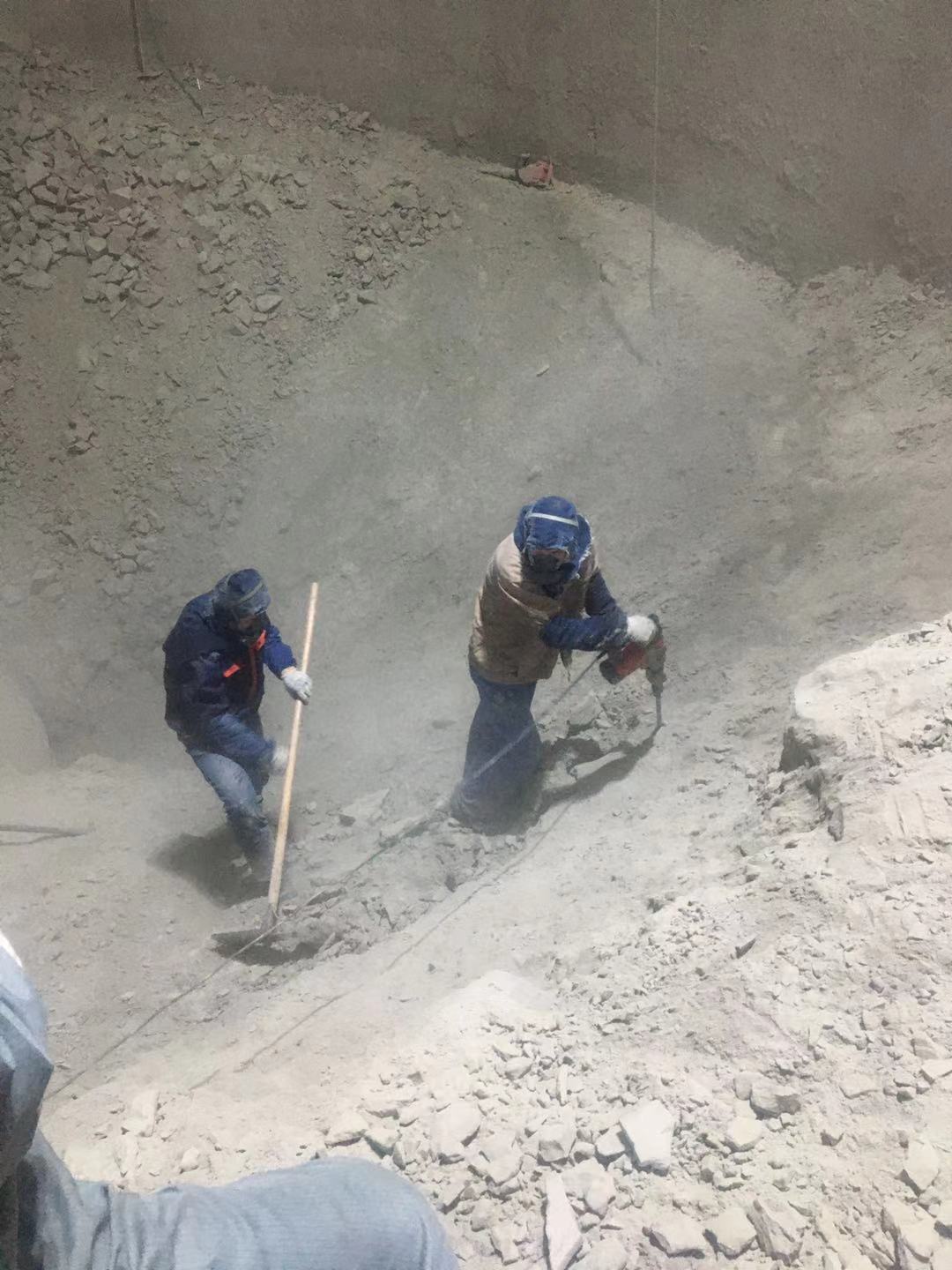 灰库清灰